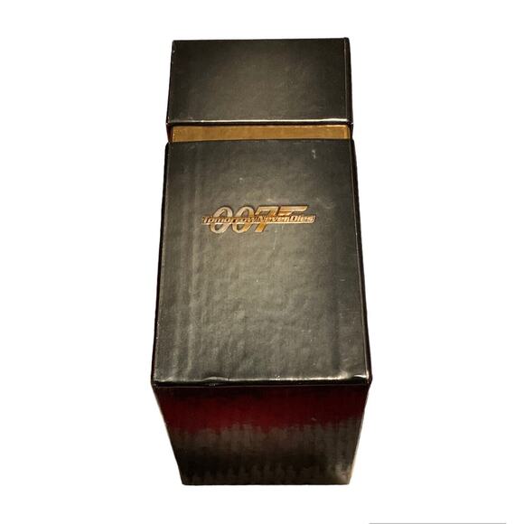 Tomorrow Never Dies James Bond 007 Limited Edition VHS box set 1998 Brosnan - Picture 2 of 13